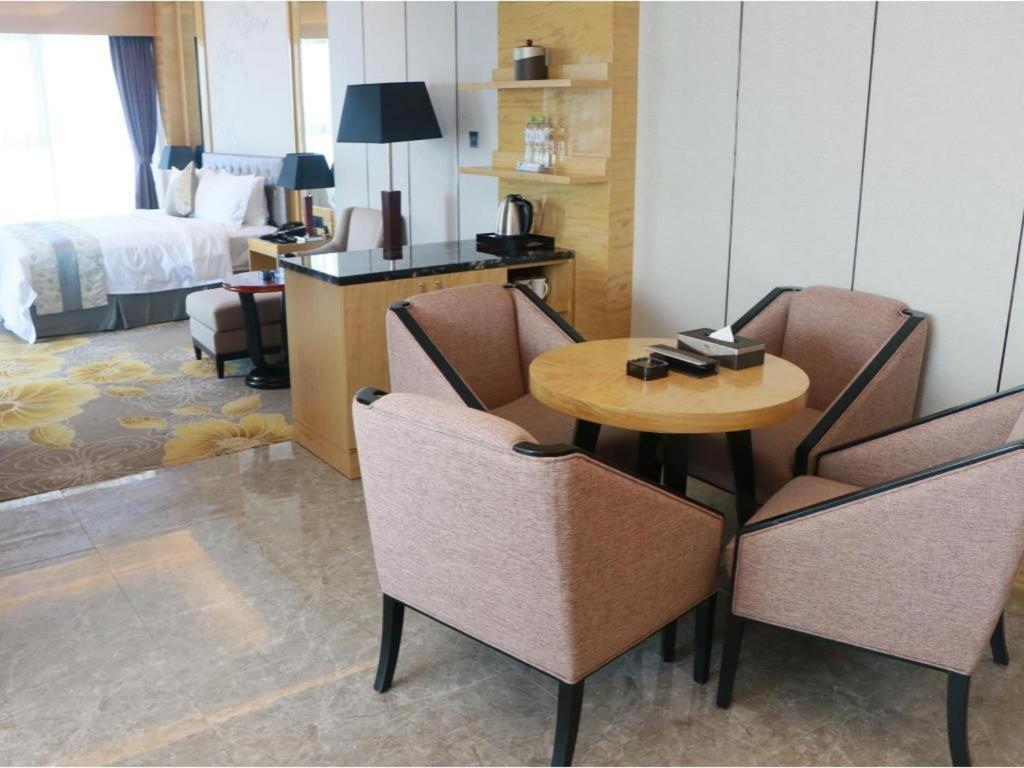 Wanning Yingbin Hotel Esterno foto